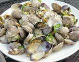How To Eat Clams